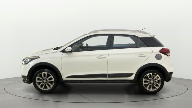 View Hyundai i20 Active Image 5 Used Hyundai i20 Active Image 5