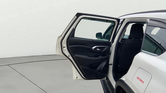 View Toyota Urban Cruiser Hyryder Image 23 Used Toyota Urban Cruiser Hyryder Image 23