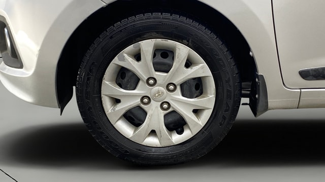 View Hyundai Grand i10 Image 27 Used Hyundai Grand i10 Image 27