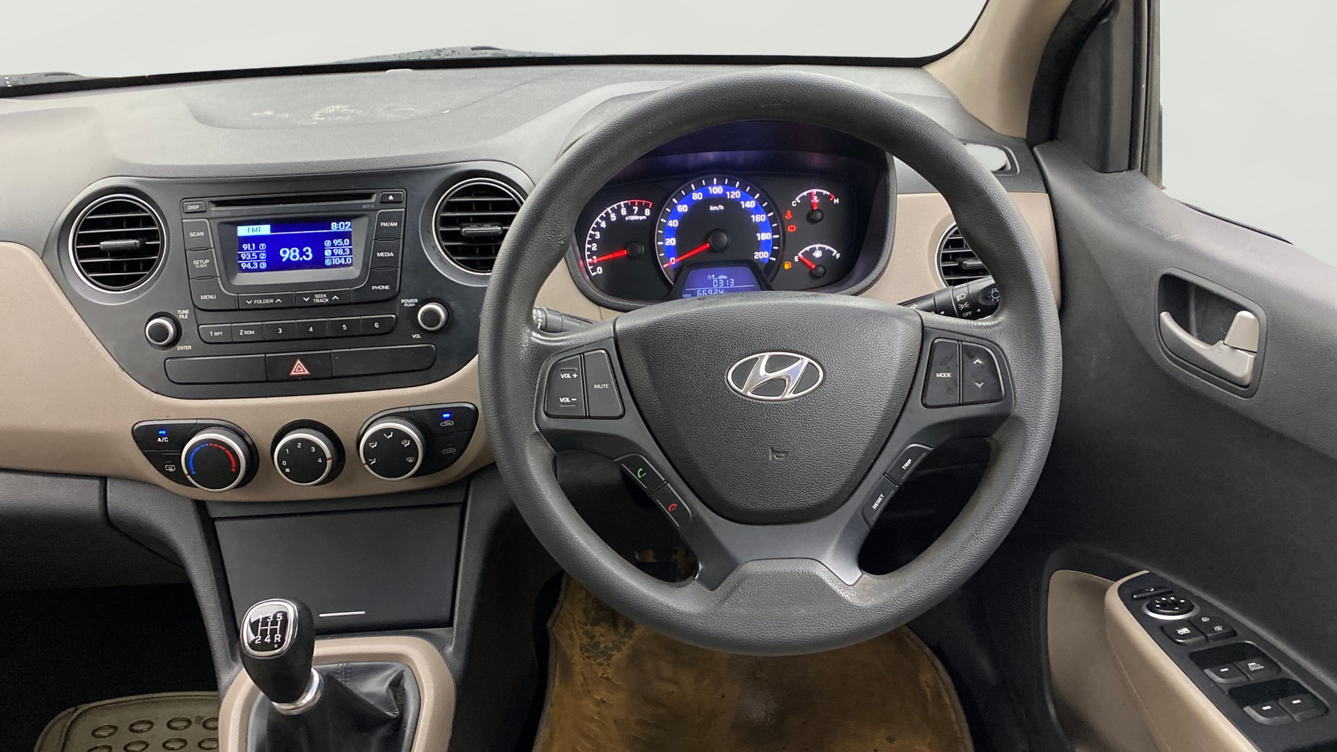 View 2015 Hyundai Xcent S Petrol Image 20 Used 2015 Hyundai Xcent S Petrol Image 20