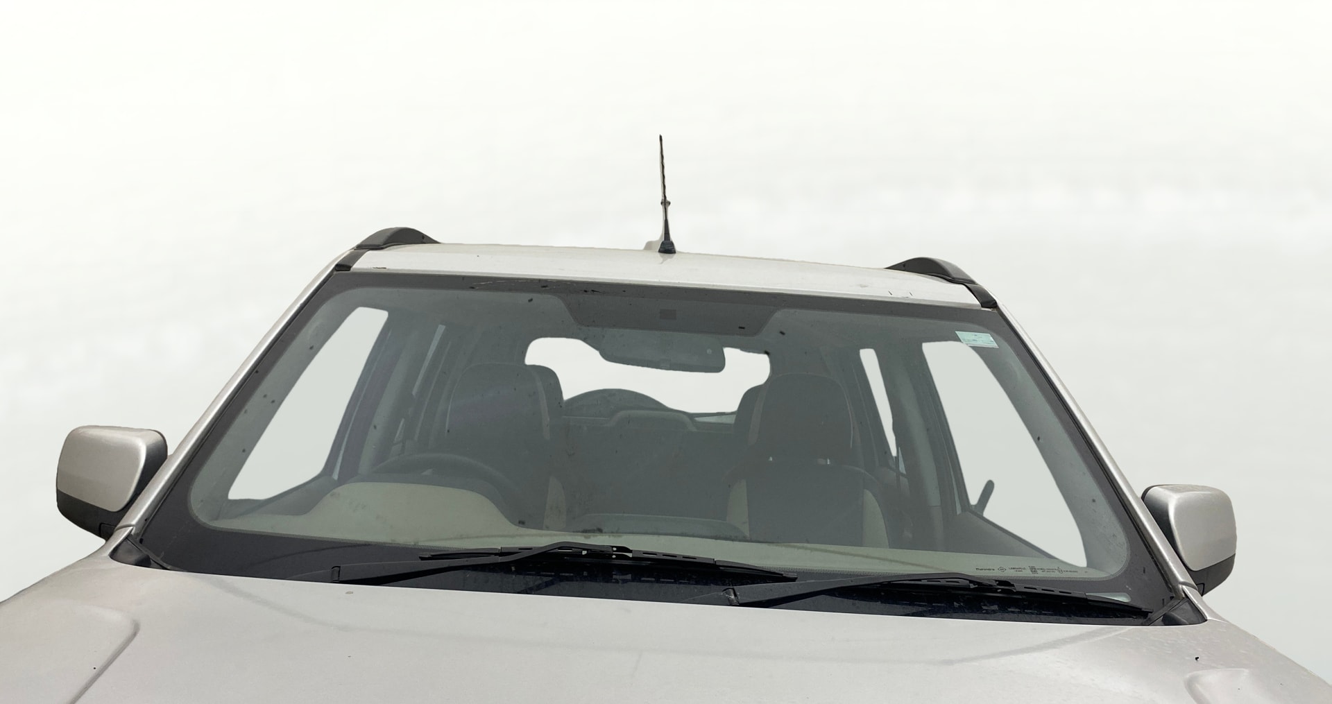 View 2018 Mahindra TUV300 T8 Image 29 Used 2018 Mahindra TUV300 T8 Image 29