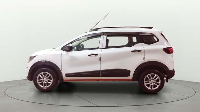 View Renault Triber Image 5 Used Renault Triber Image 5