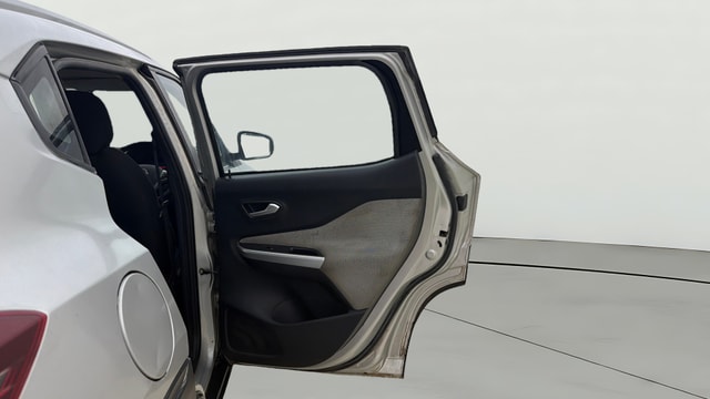 View Nissan Magnite Image 5 Used Nissan Magnite Image 5