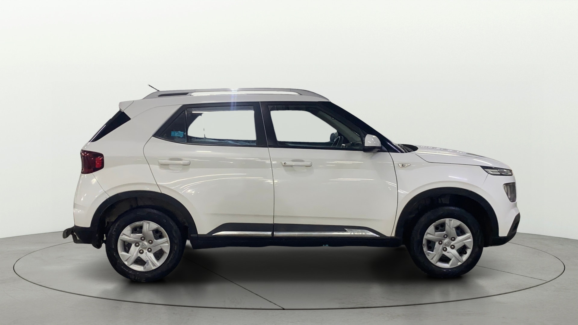 View 2019 Hyundai Venue S 1.2 Petrol Image 8 Used 2019 Hyundai Venue S 1.2 Petrol Image 8