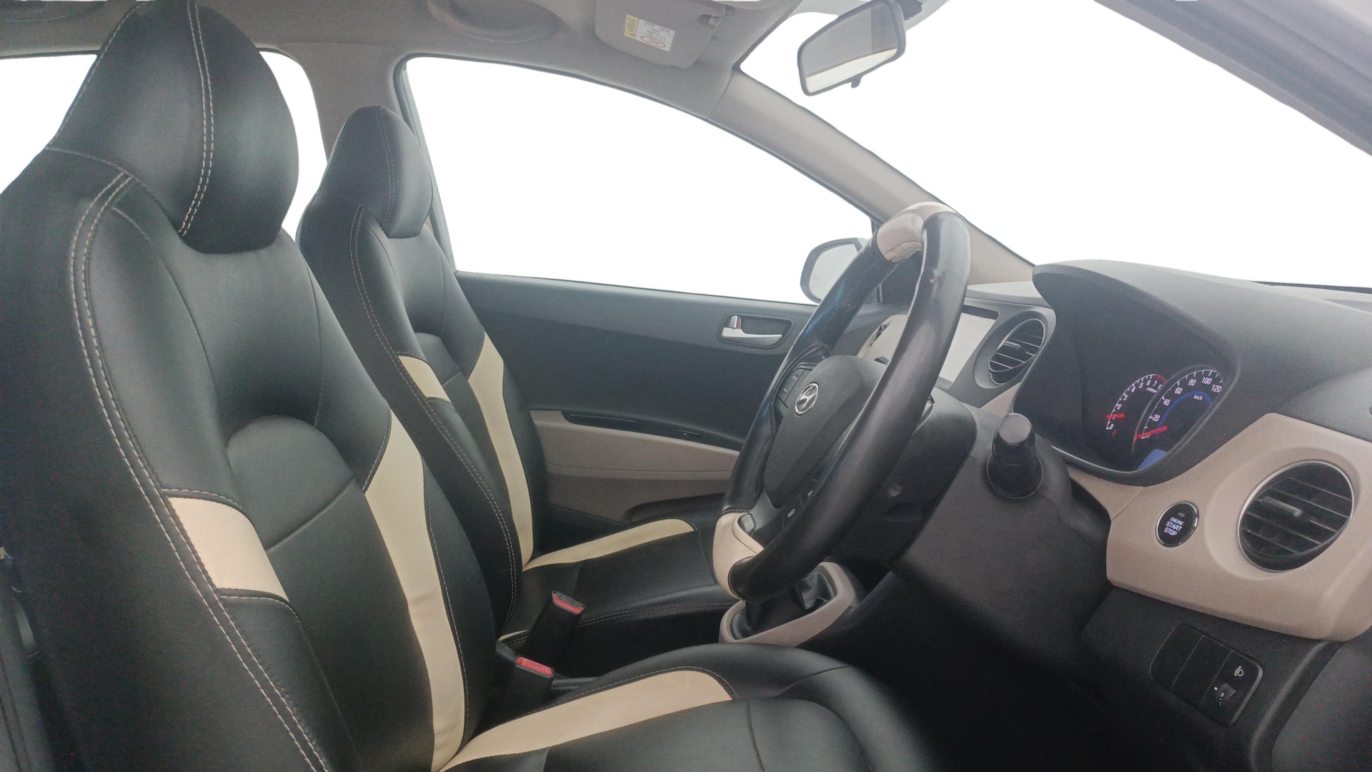 View 2019 Hyundai Grand i10 1.2 Asta Petrol Image 17 Used 2019 Hyundai Grand i10 1.2 Asta Petrol Image 17