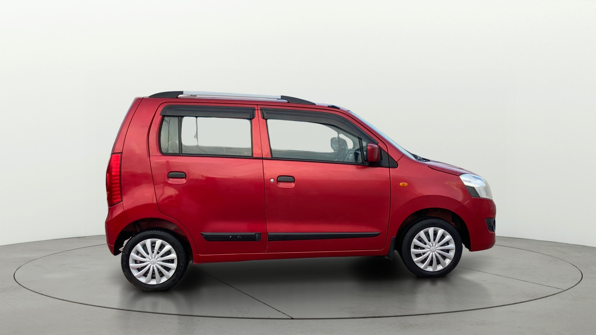 View 2018 Maruti Suzuki 1000 Base Variant Image 8 Used 2018 Maruti Suzuki 1000 Base Variant Image 8