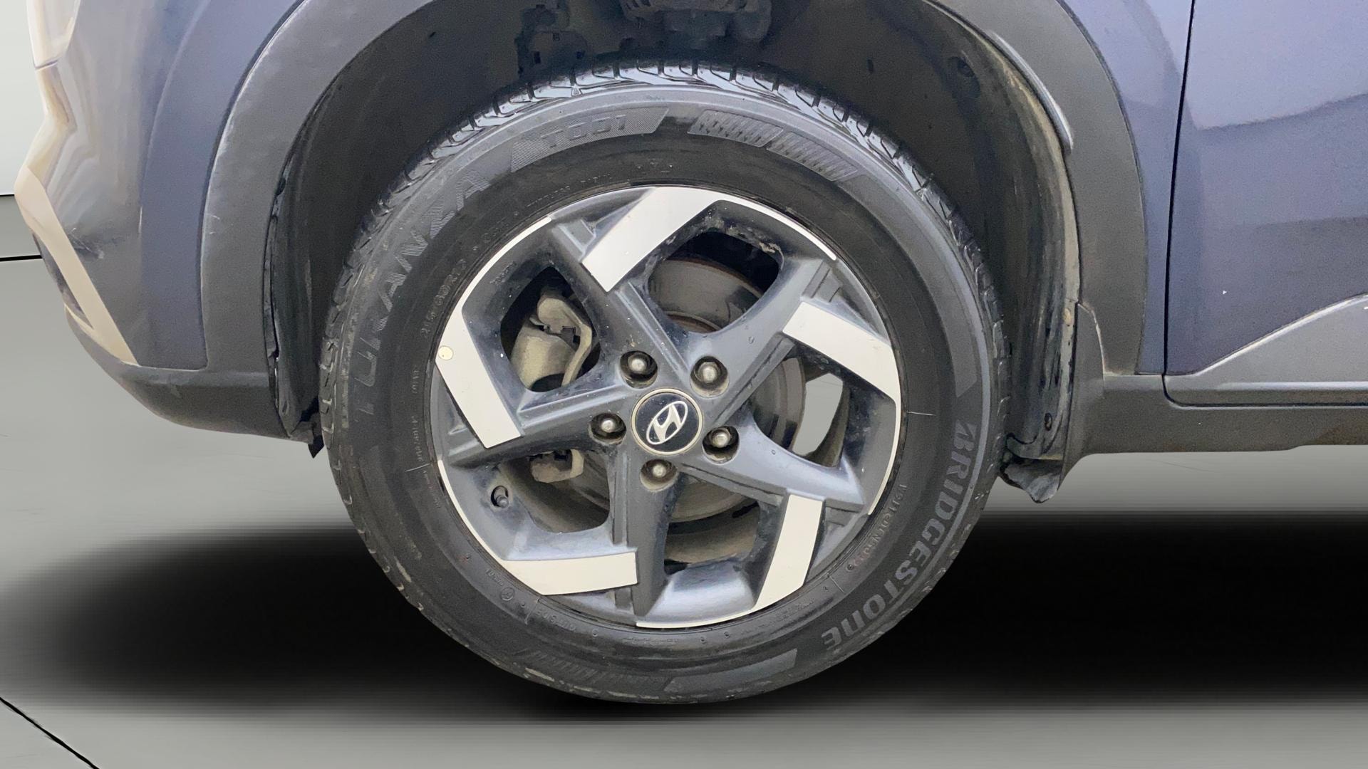 View 2019 Hyundai Venue SX Plus 1.0 Petrol AT Image 35 Used 2019 Hyundai Venue SX Plus 1.0 Petrol AT Image 35