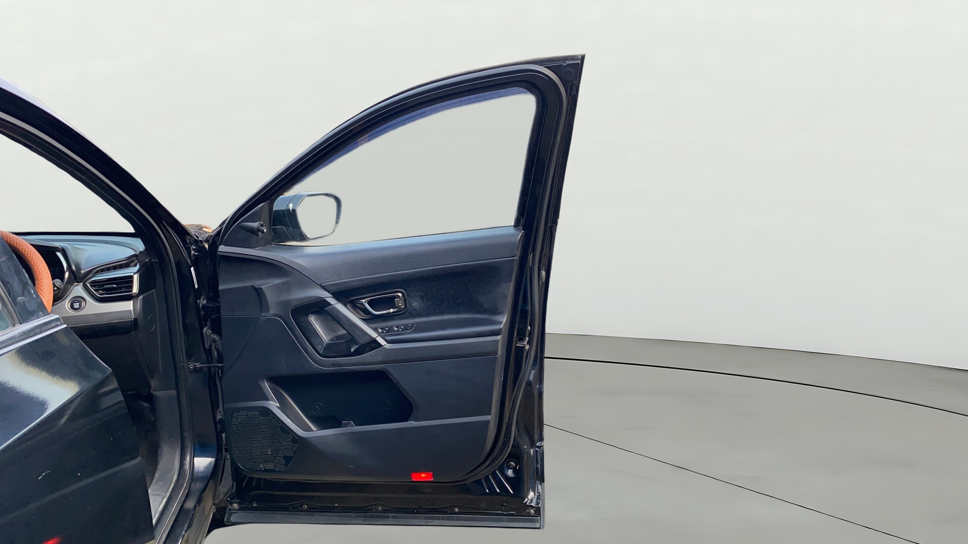 View 2022 Tata Harrier XE Image 47 Used 2022 Tata Harrier XE Image 47