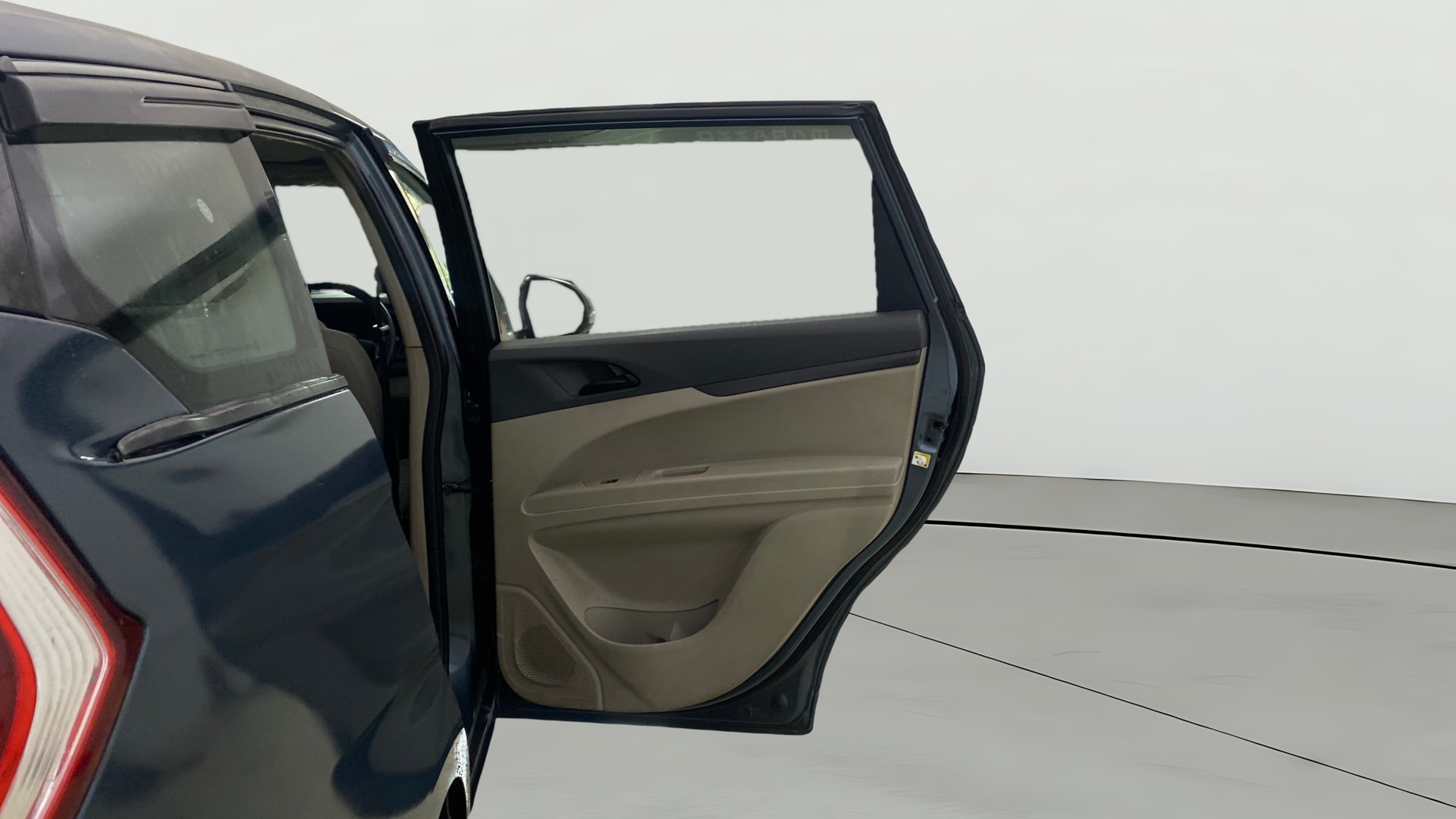 View 2019 Mahindra Marazzo M2 7-Seater Image 7 Used 2019 Mahindra Marazzo M2 7-Seater Image 7