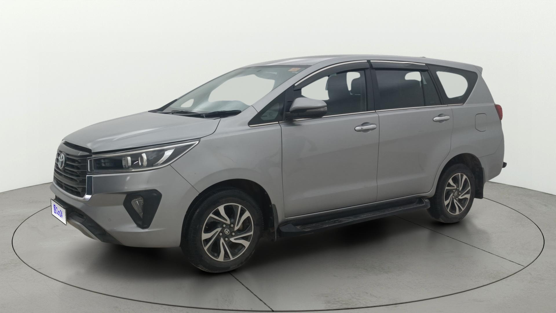 View 2022 Toyota Innova Crysta 2.4 VX MT 8-Seater BS IV Image 23 Used 2022 Toyota Innova Crysta 2.4 VX MT 8-Seater BS IV Image 23