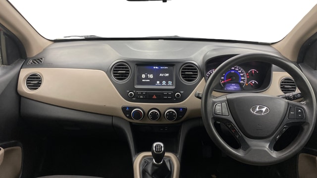 View Hyundai Grand i10 Image 15 Used Hyundai Grand i10 Image 15