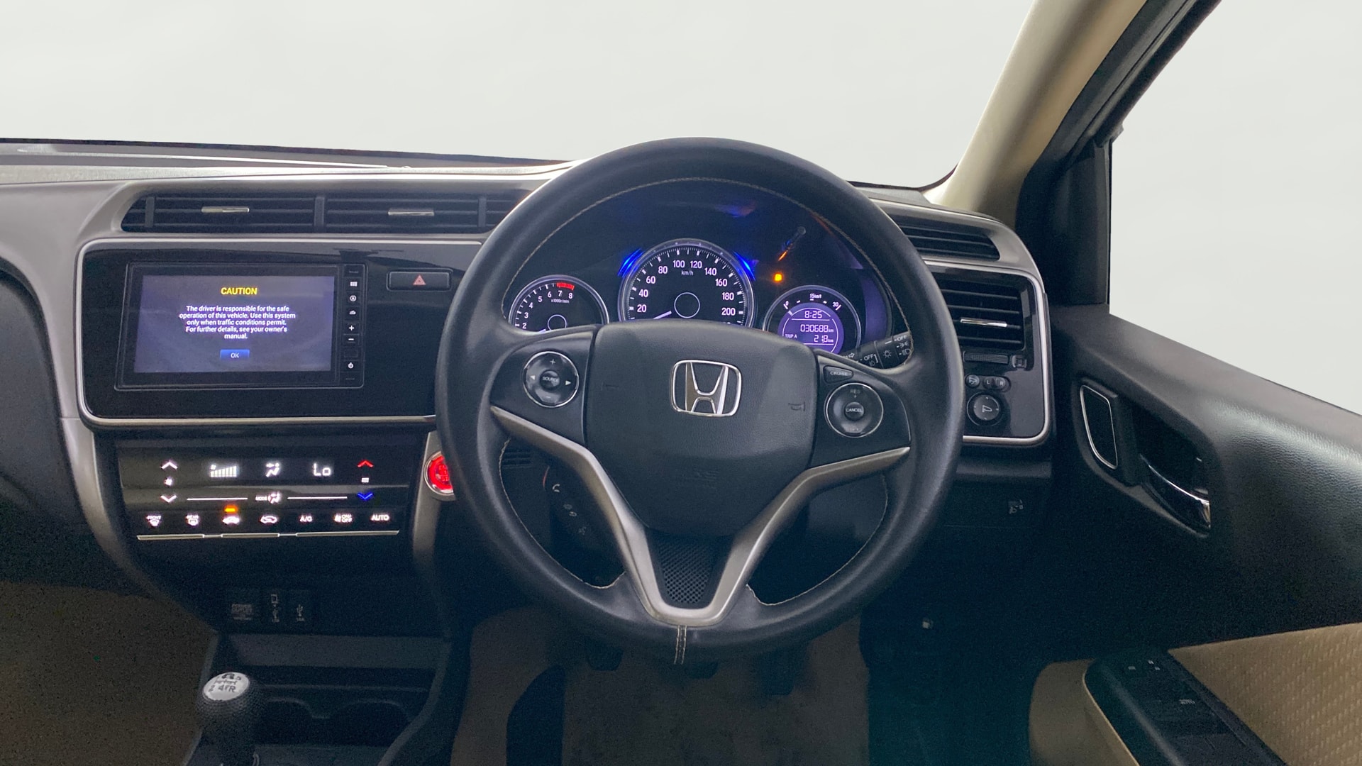 View 2021 Honda City ZX MT Diesel Anniversary Edition Image 21 Used 2021 Honda City ZX MT Diesel Anniversary Edition Image 21