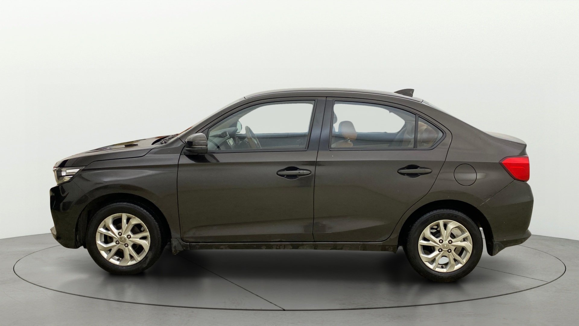 View 2019 Honda Amaze E MT Petrol BS IV Image 5 Used 2019 Honda Amaze E MT Petrol BS IV Image 5