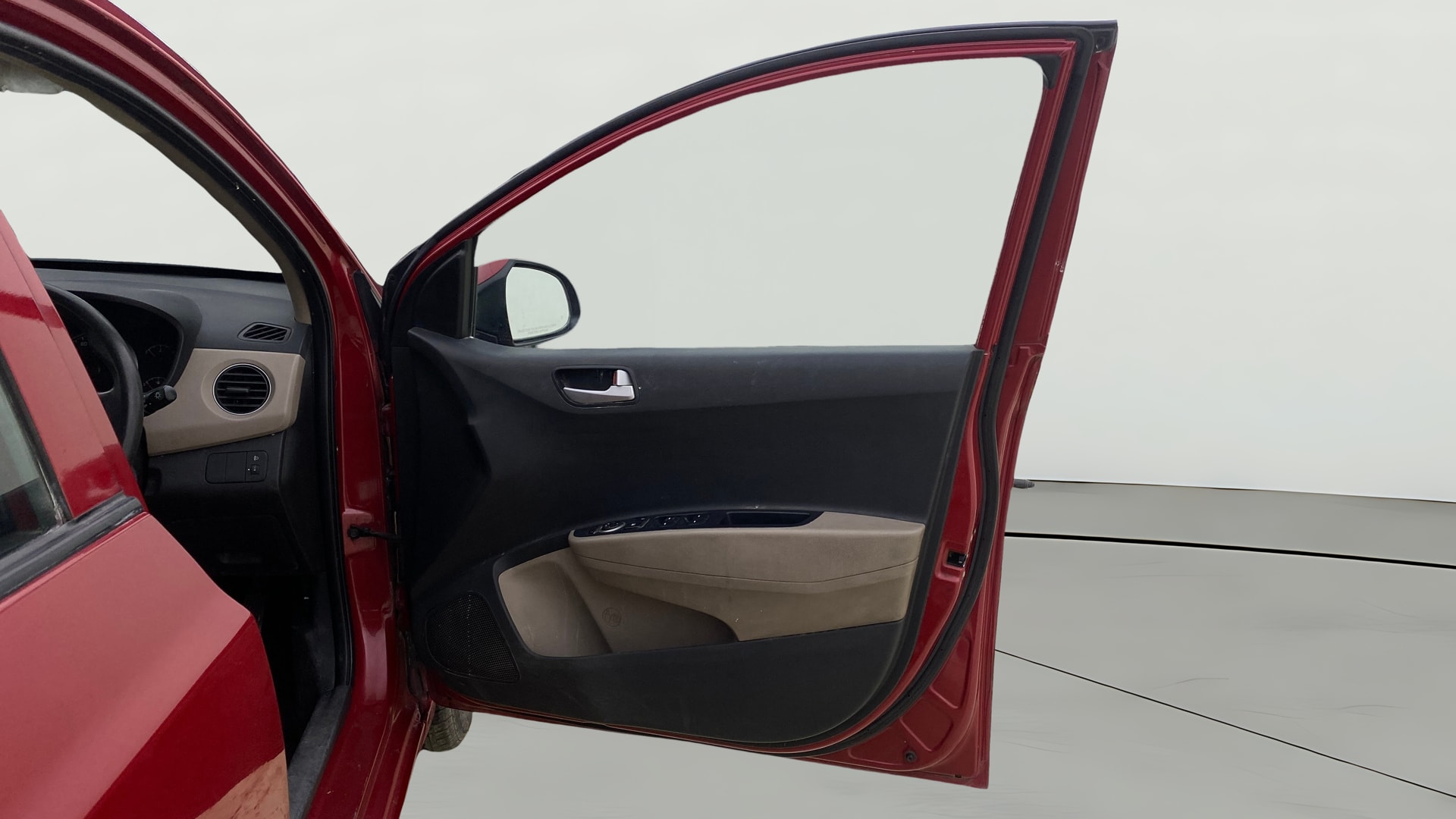 View 2017 Hyundai Grand i10 Sportz 1.2 Kappa Image 44 Used 2017 Hyundai Grand i10 Sportz 1.2 Kappa Image 44