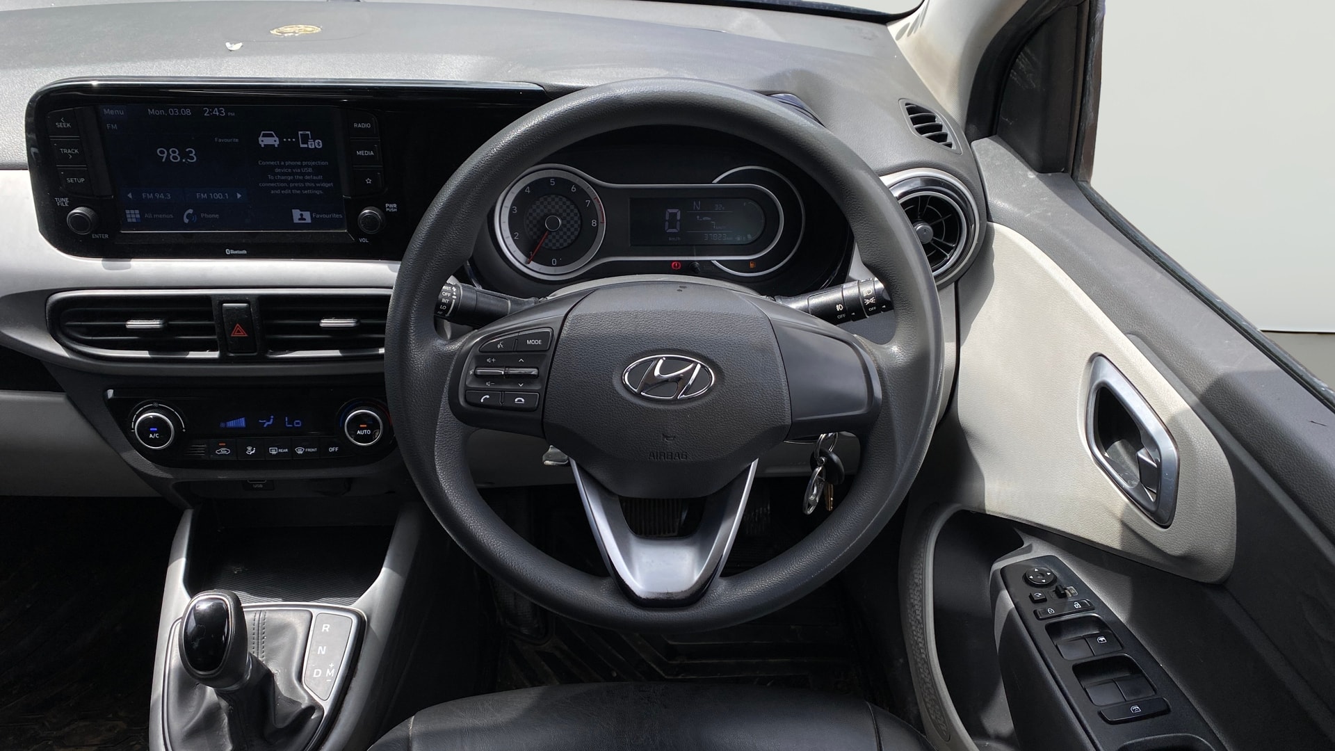 View 2020 Hyundai Grand i10 Nios Sportz Petrol AMT Image 20 Used 2020 Hyundai Grand i10 Nios Sportz Petrol AMT Image 20