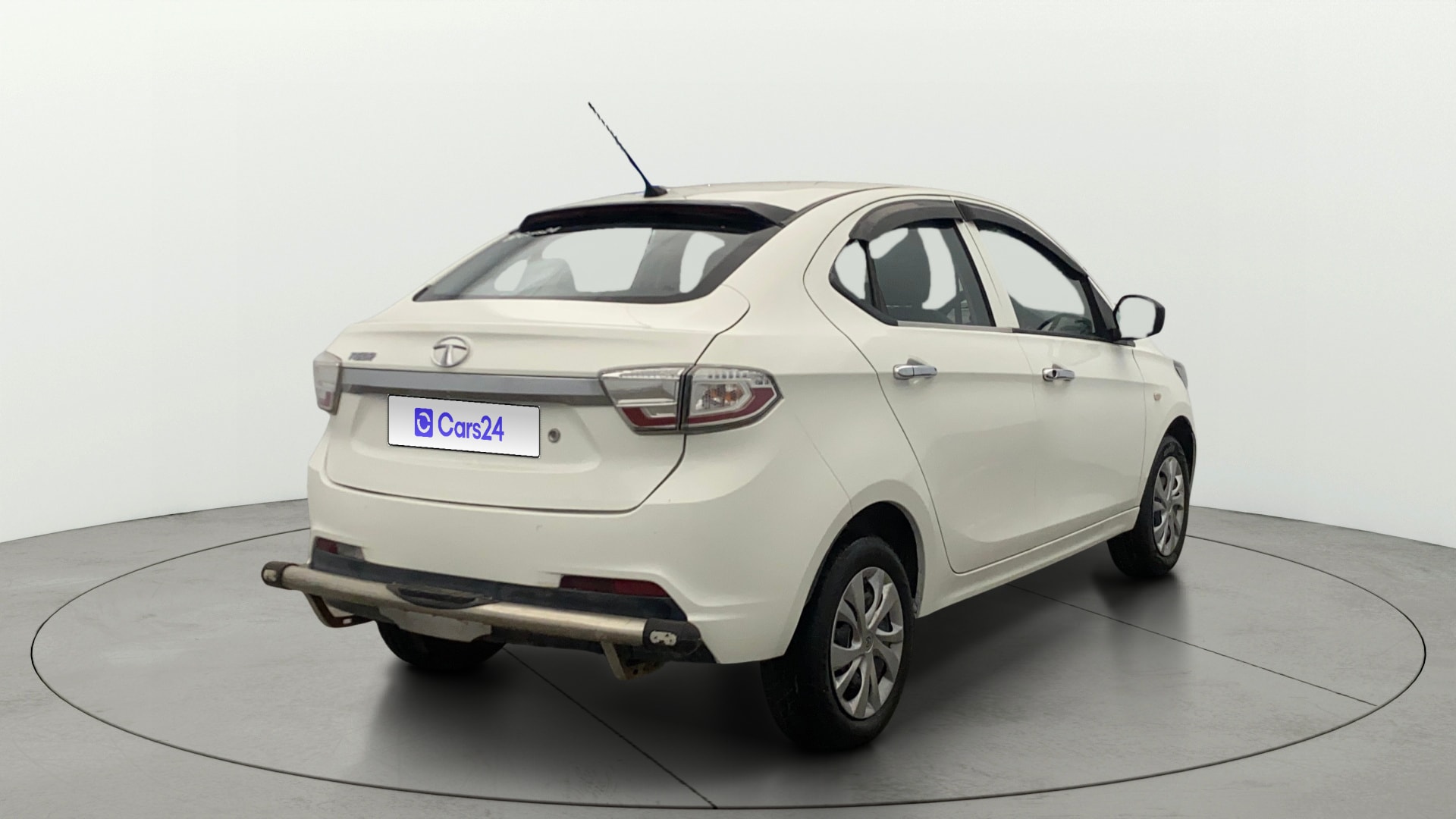 View 2022 Tata Tigor XE Diesel Image 41 Used 2022 Tata Tigor XE Diesel Image 41