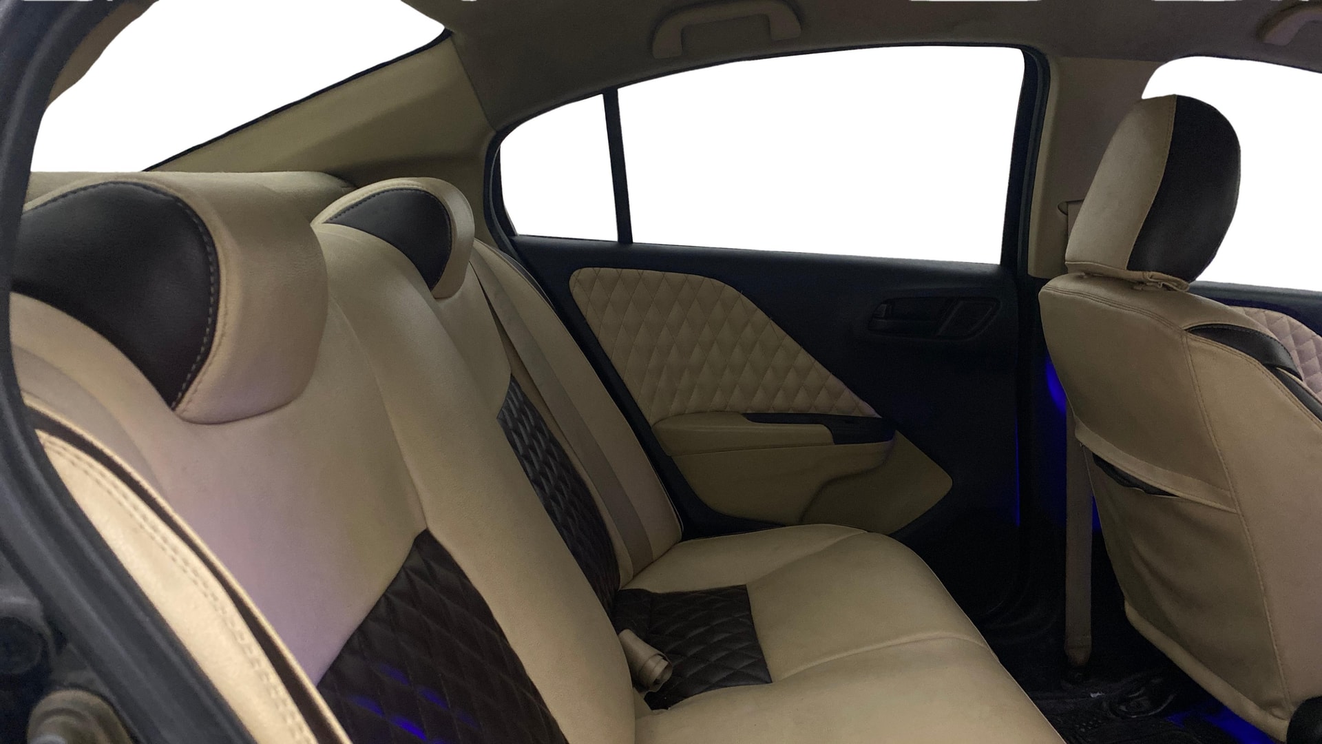 View 2014 Honda City ZX MT Diesel Anniversary Edition Image 34 Used 2014 Honda City ZX MT Diesel Anniversary Edition Image 34
