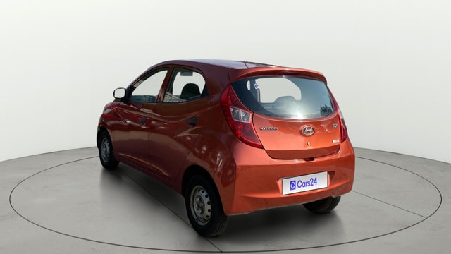 View Hyundai EON Image 2 Used Hyundai EON Image 2