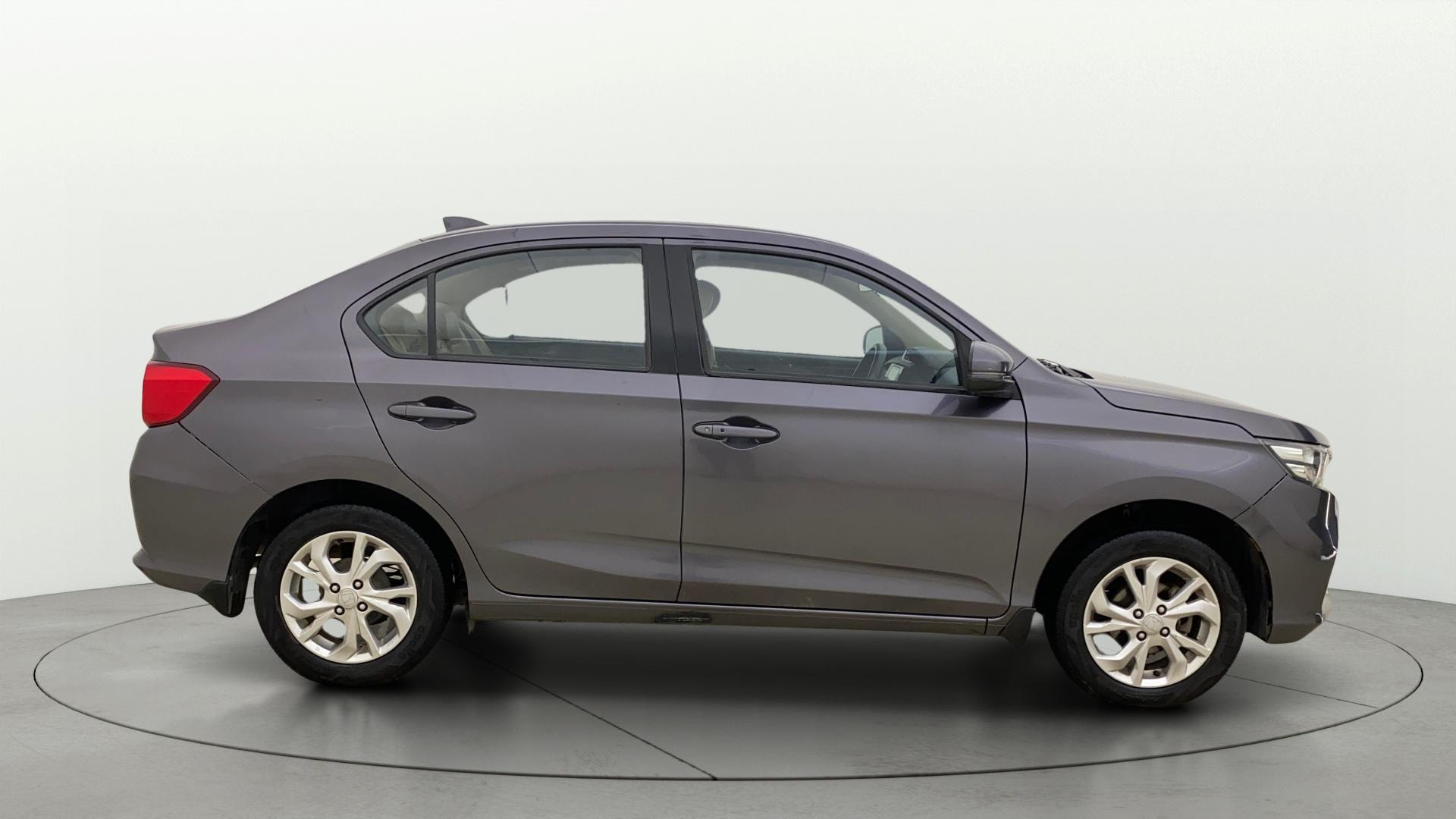 View 2018 Honda Amaze E MT Petrol BS IV Image 27 Used 2018 Honda Amaze E MT Petrol BS IV Image 27