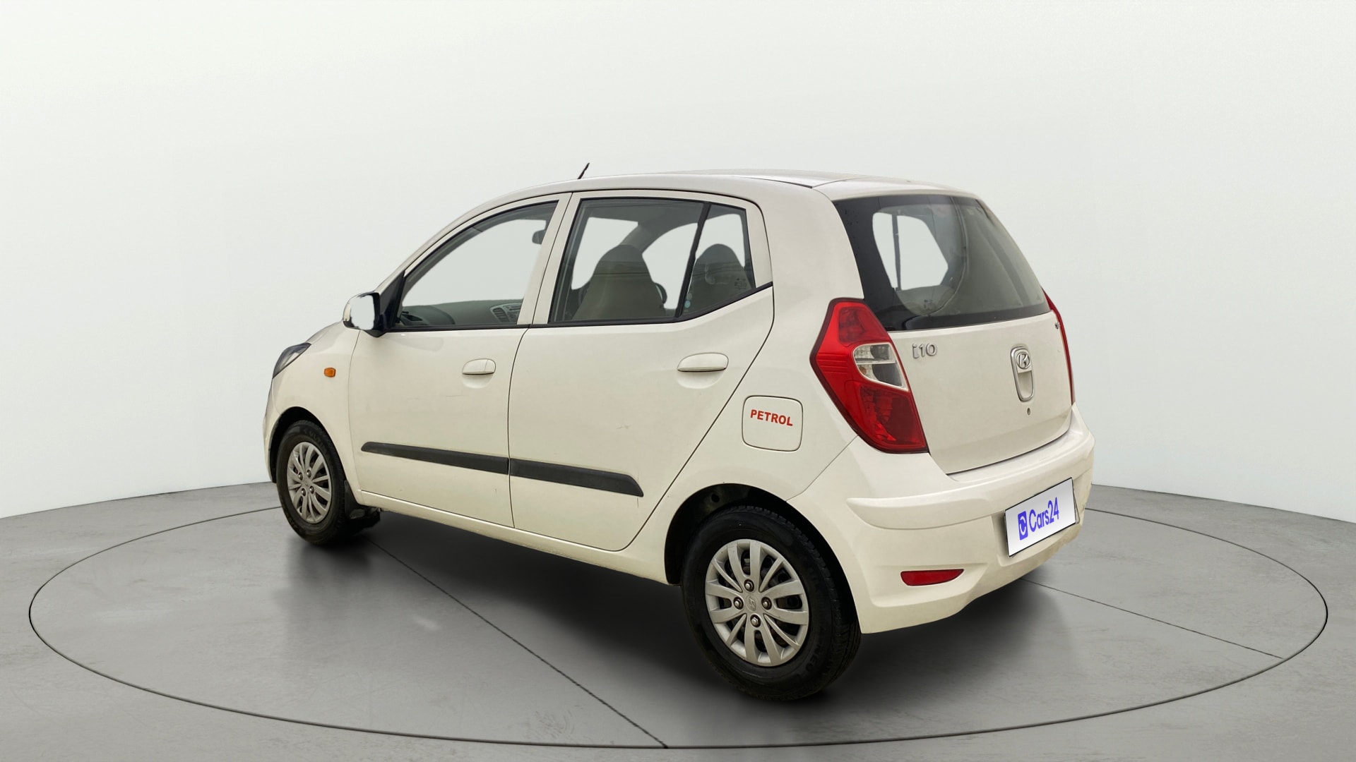 View 2016 Hyundai i10 1.2 Asta MT Image 2 Used 2016 Hyundai i10 1.2 Asta MT Image 2