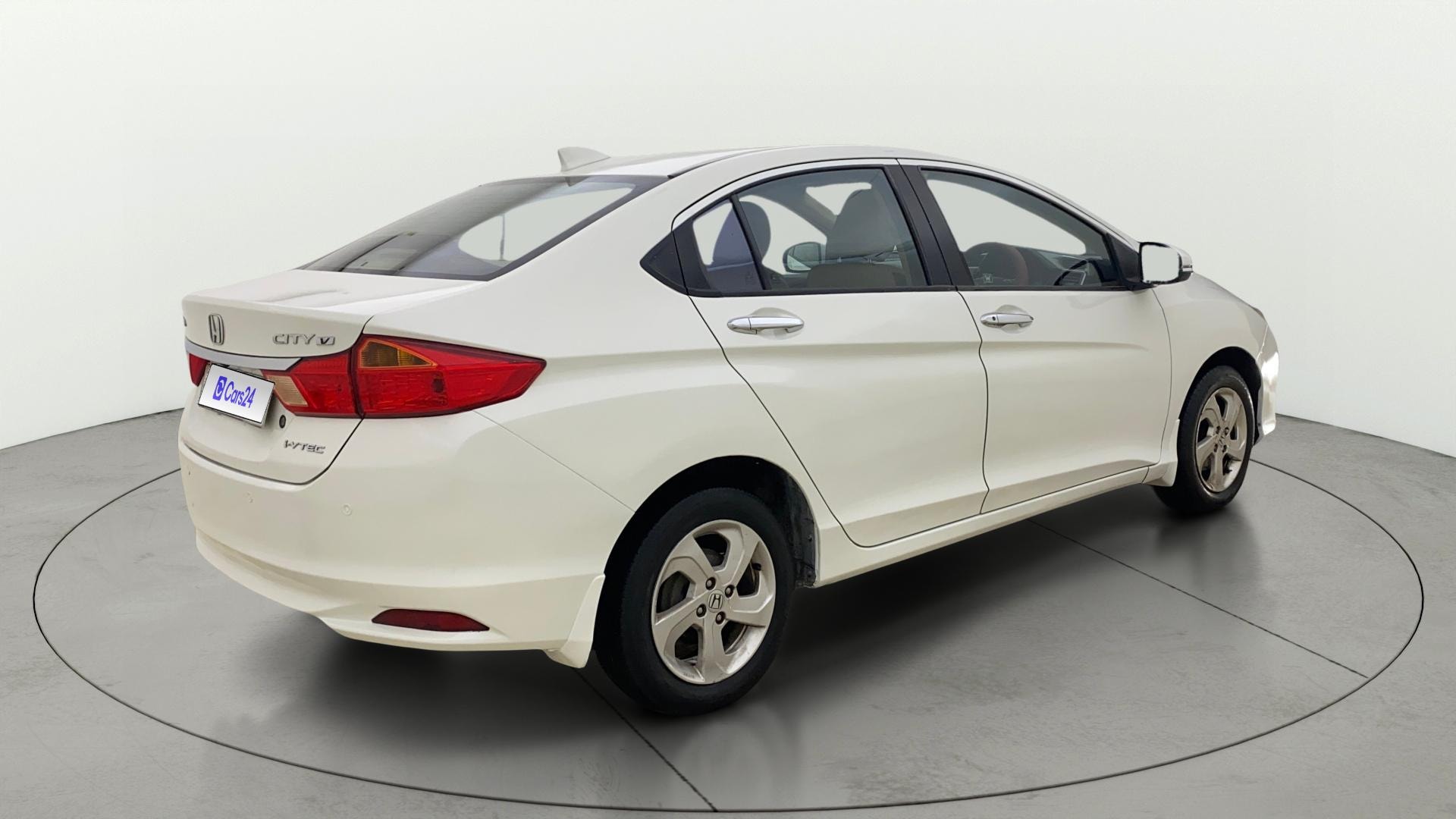 View 2016 Honda City ZX MT Diesel Anniversary Edition Image 43 Used 2016 Honda City ZX MT Diesel Anniversary Edition Image 43