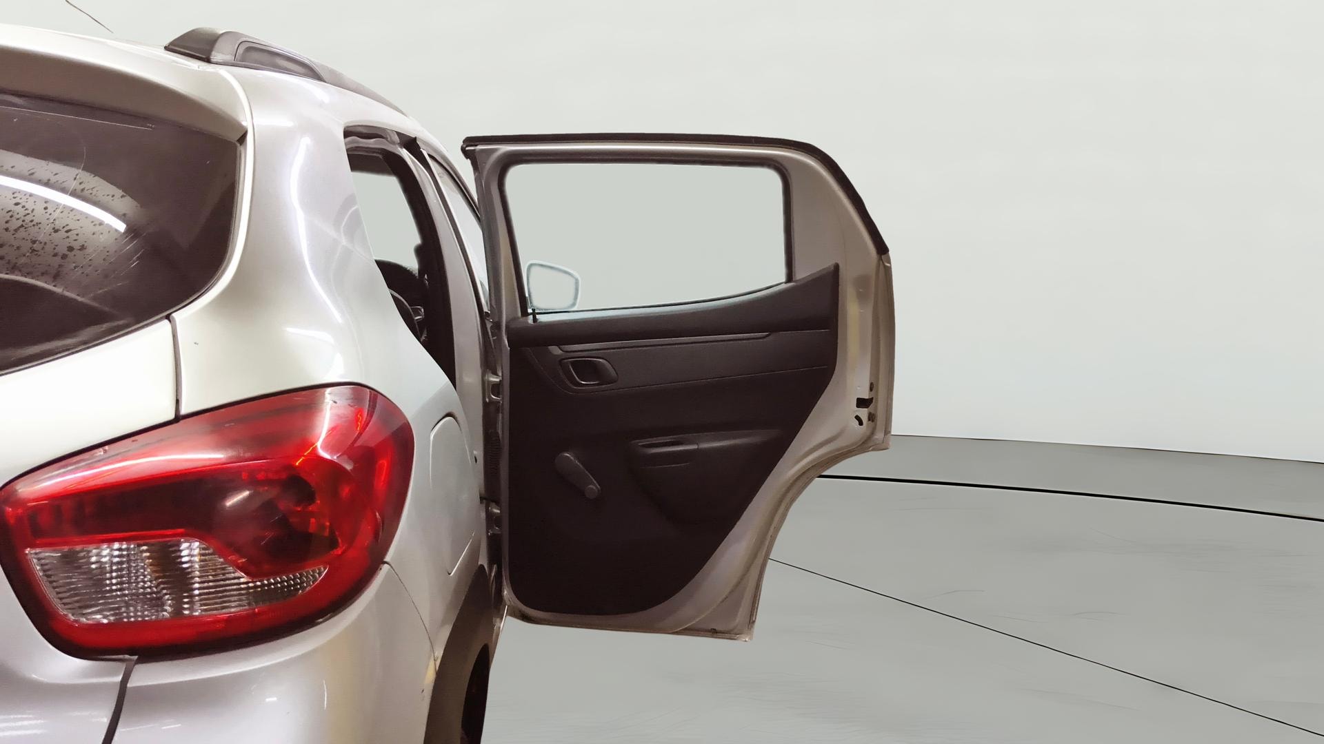 View 2020 Renault Kwid RXL Image 7 Used 2020 Renault Kwid RXL Image 7