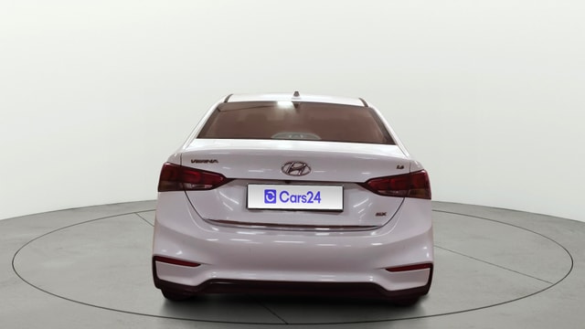 View Hyundai Verna Image 43 Used Hyundai Verna Image 43