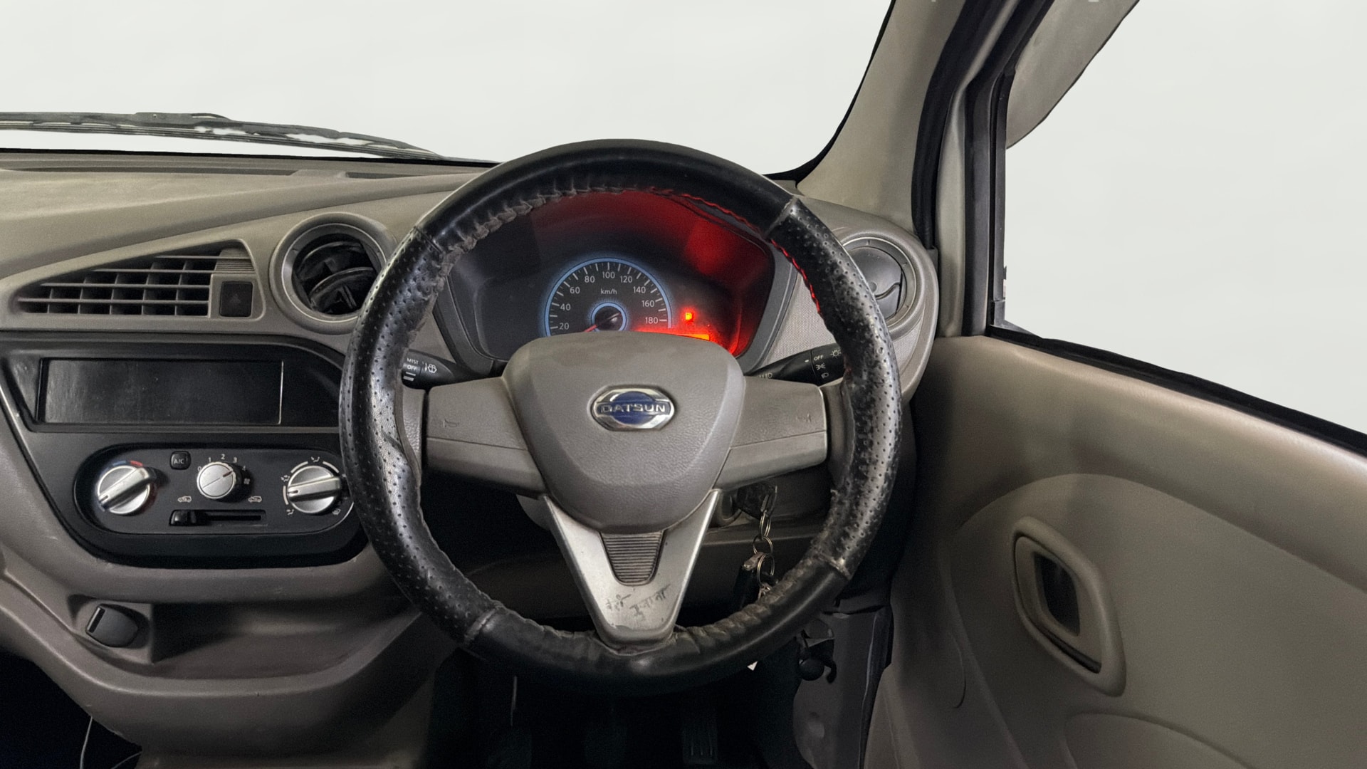 View 2016 Datsun Redi GO T(O)-0.8L BS IV Image 20 Used 2016 Datsun Redi GO T(O)-0.8L BS IV Image 20