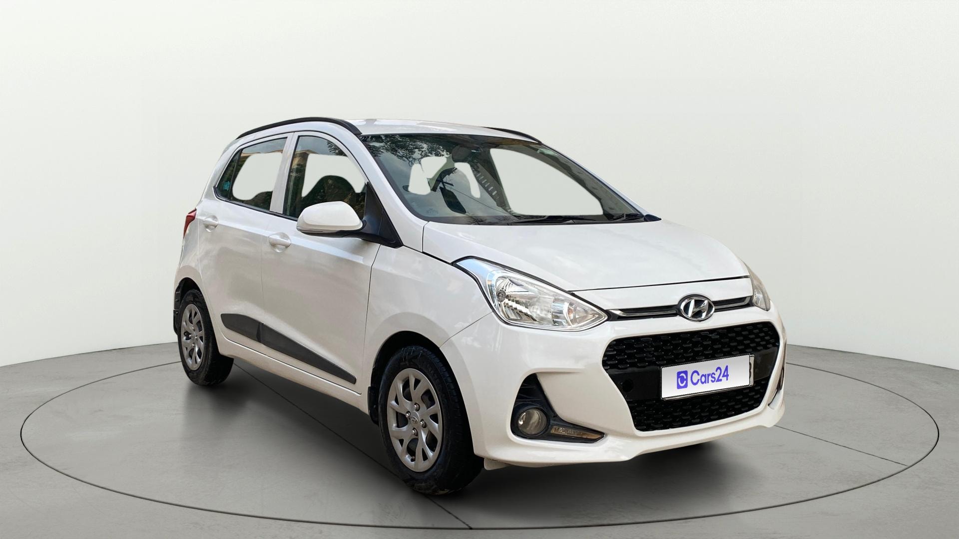 View 2017 Hyundai Grand i10 1.2 Sportz(O) Petrol Image 36 Used 2017 Hyundai Grand i10 1.2 Sportz(O) Petrol Image 36
