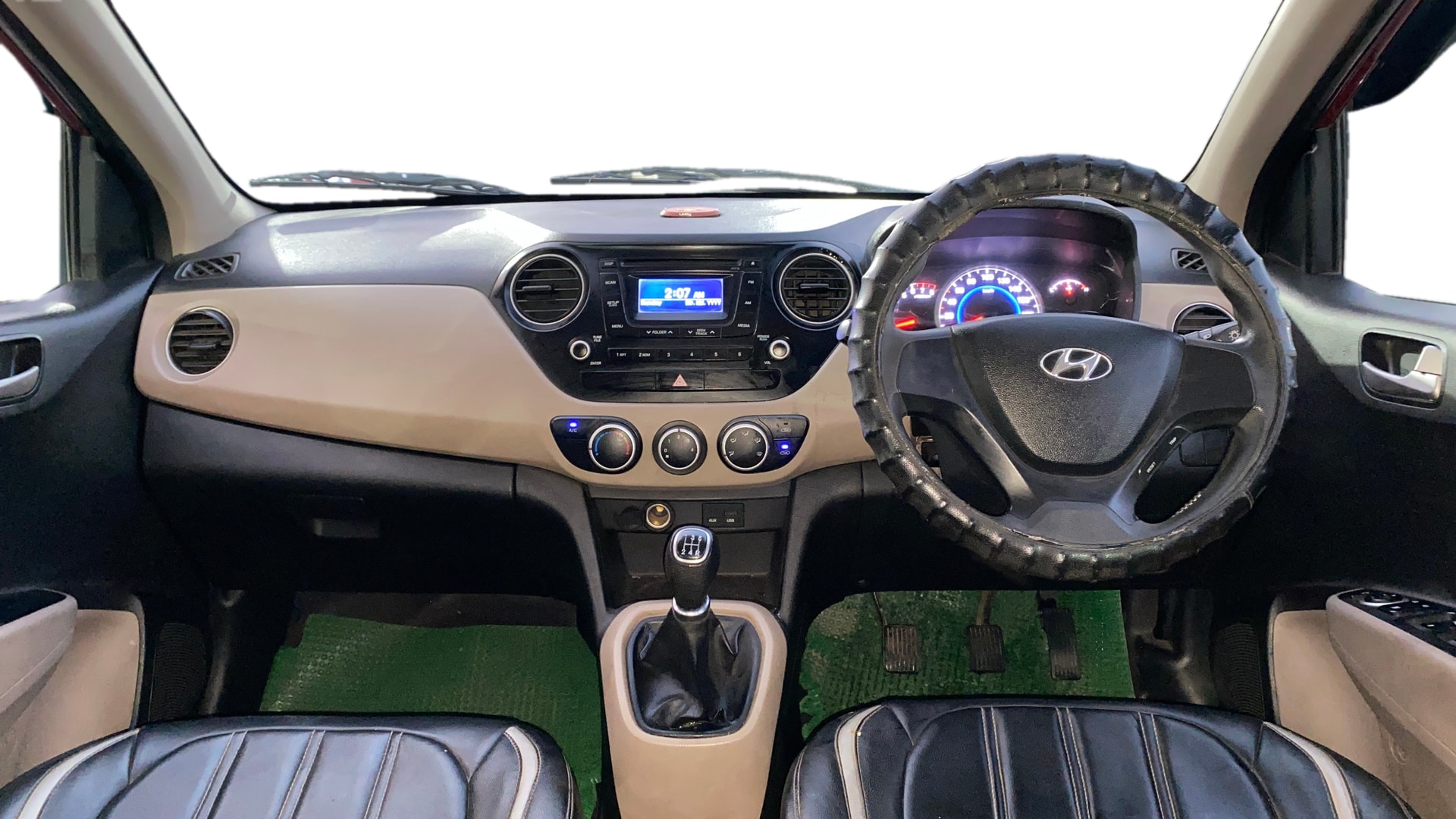 View 2014 Hyundai Grand i10 Sportz 1.2 Kappa Image 15 Used 2014 Hyundai Grand i10 Sportz 1.2 Kappa Image 15