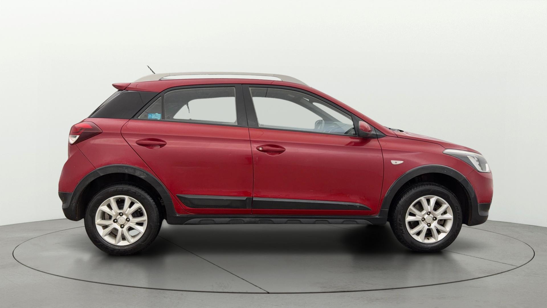 View 2016 Hyundai i20 Active 1.2 Base Image 8 Used 2016 Hyundai i20 Active 1.2 Base Image 8