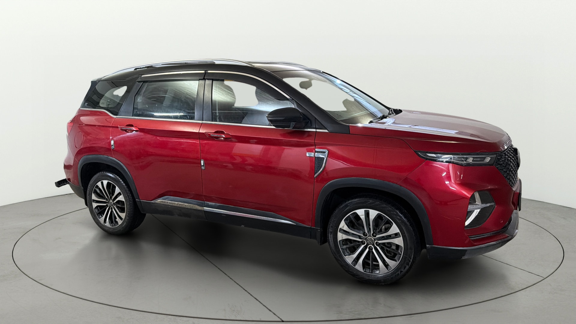 View 2022 MG Hector Plus Sharp Turbo 6 Seater Diesel Image 22 Used 2022 MG Hector Plus Sharp Turbo 6 Seater Diesel Image 22