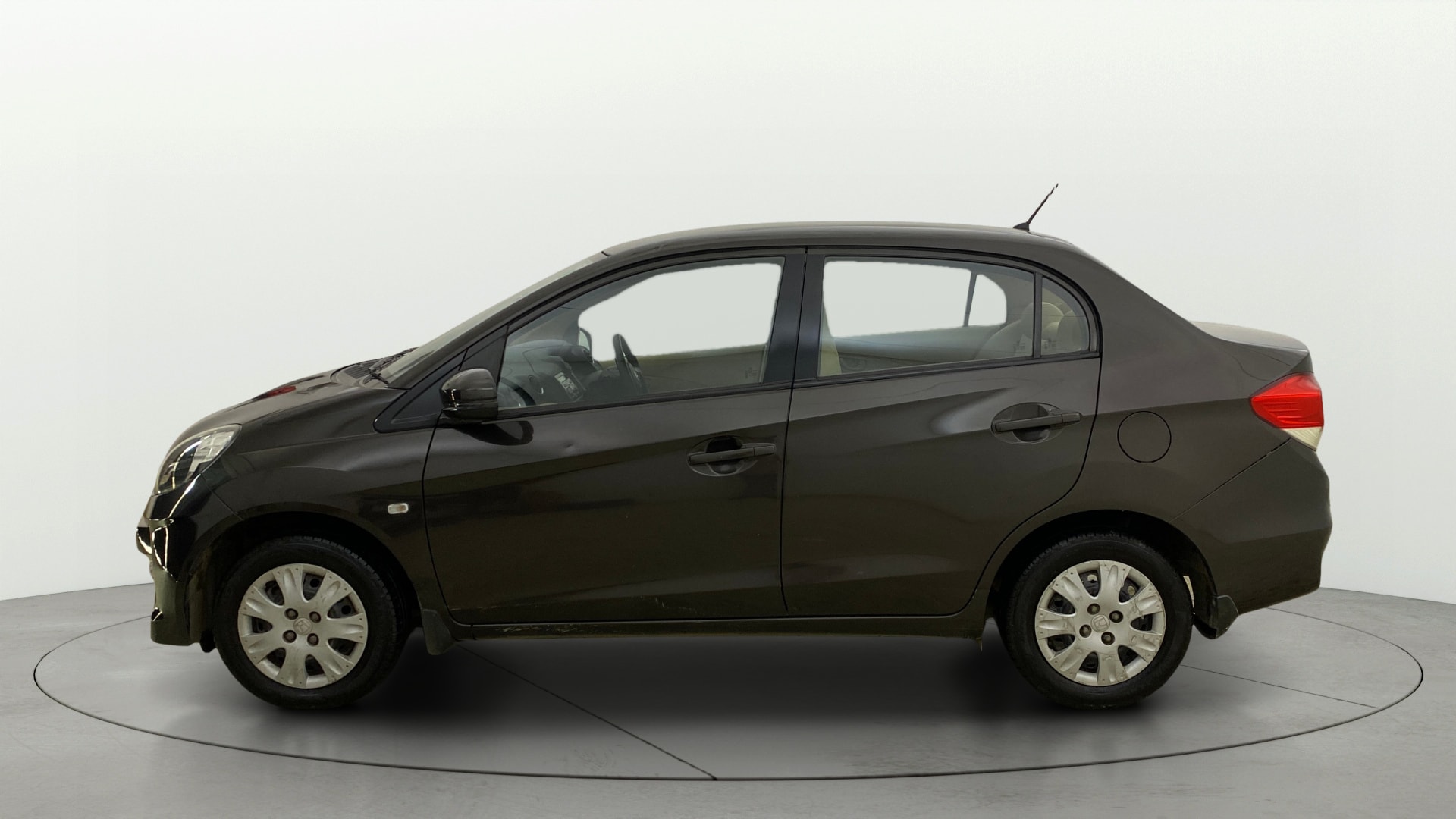 View 2015 Honda Amaze E MT Petrol BS IV Image 5 Used 2015 Honda Amaze E MT Petrol BS IV Image 5