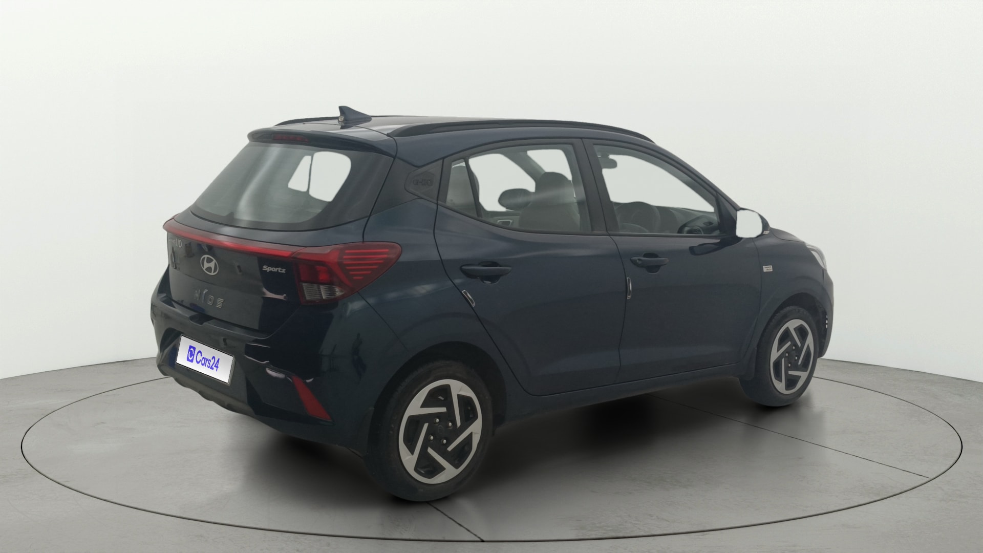 View 2024 Hyundai Grand i10 Nios Sportz Petrol AMT Image 44 Used 2024 Hyundai Grand i10 Nios Sportz Petrol AMT Image 44