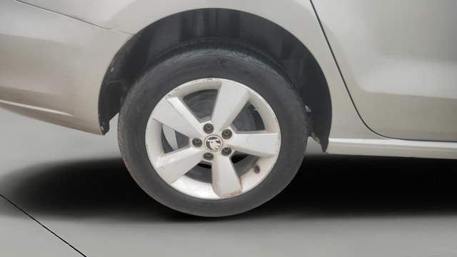 View Skoda Rapid Image 24 Used Skoda Rapid Image 24