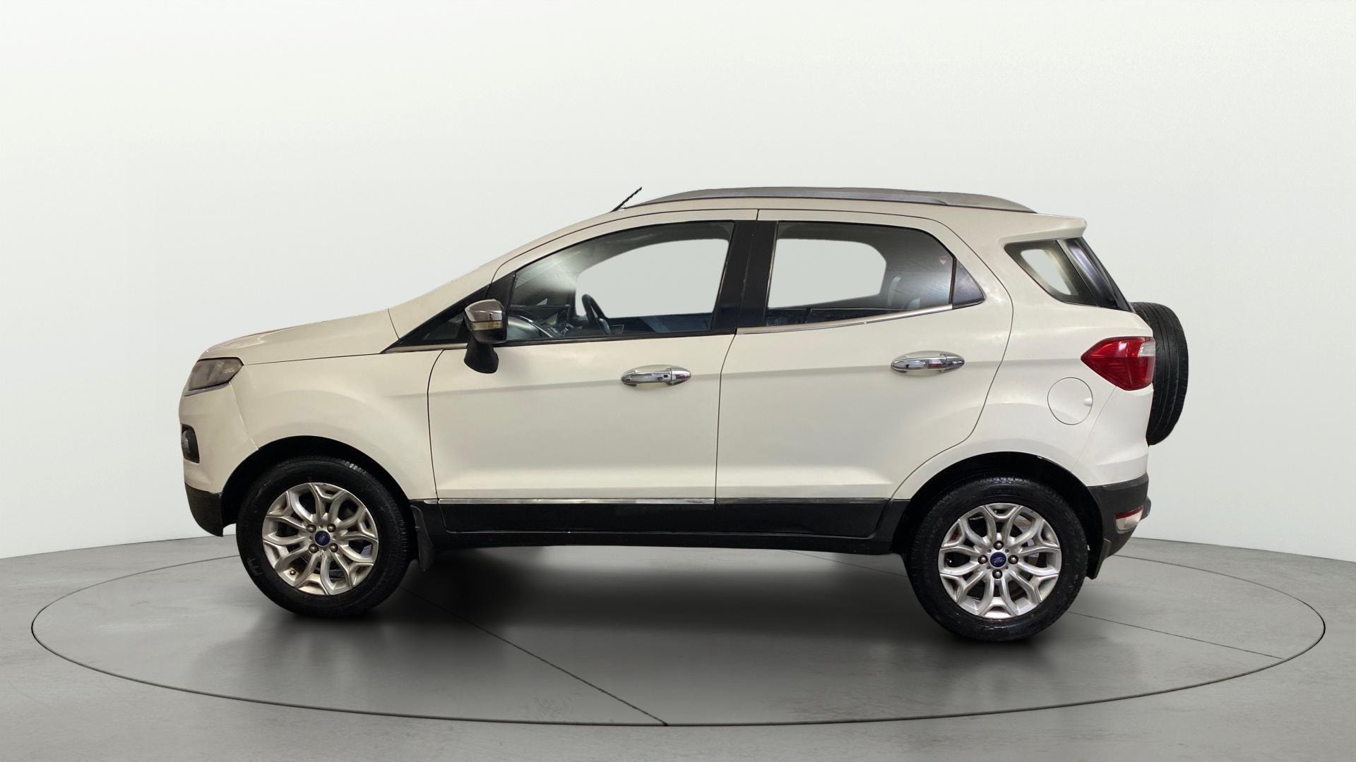 View 2015 Ford EcoSport 1.0L Petrol Ecoboost Titanium Image 5 Used 2015 Ford EcoSport 1.0L Petrol Ecoboost Titanium Image 5