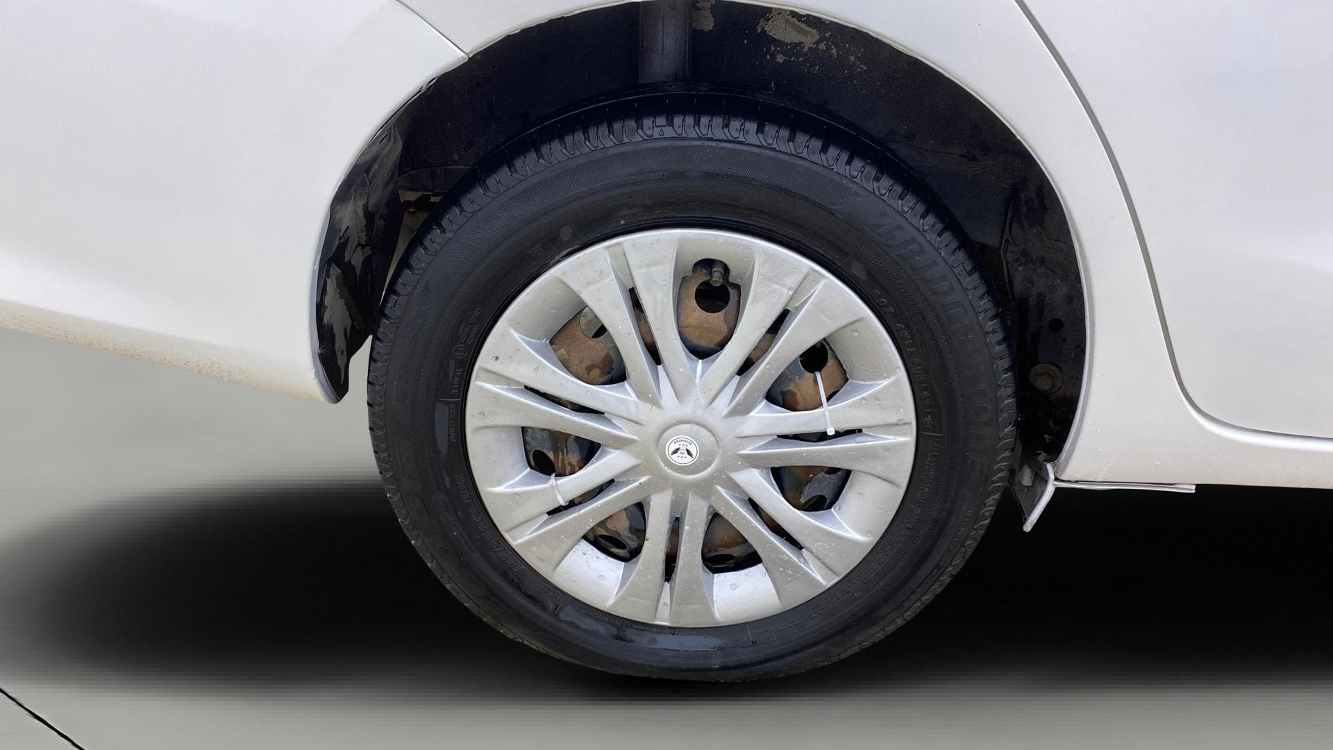 View 2018 Toyota Yaris G MT Image 23 Used 2018 Toyota Yaris G MT Image 23