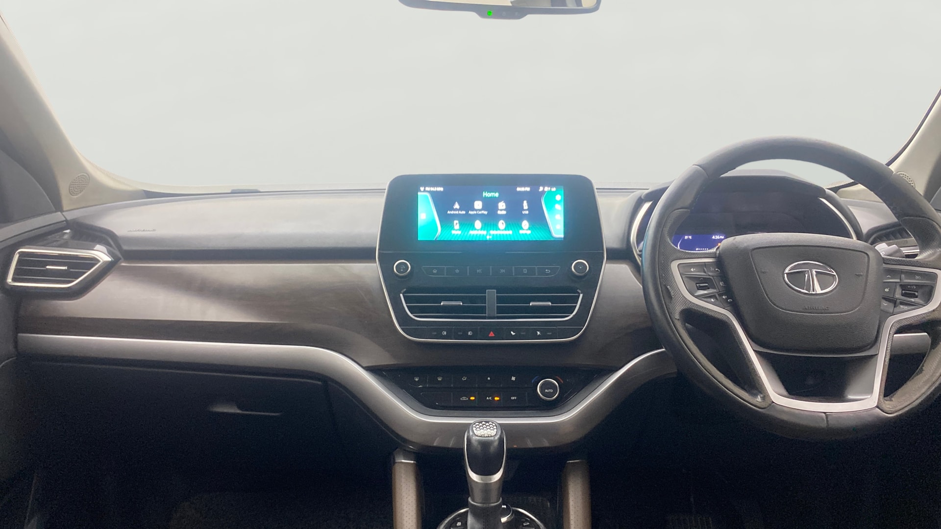 Used 2025 Tata Harrier Used 2025 Tata Harrier