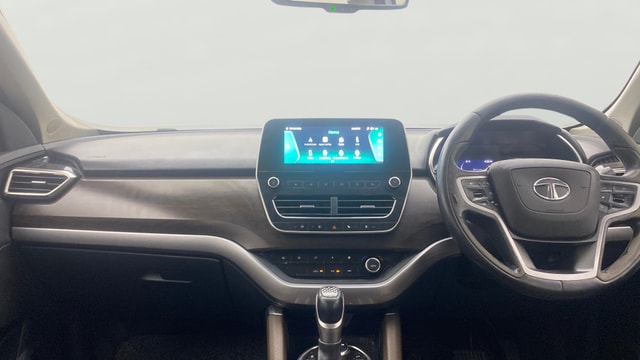 View Tata Harrier Image 18 Used Tata Harrier Image 18