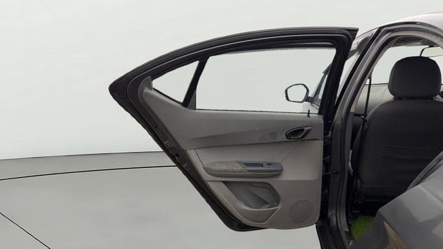 View Tata Tigor Image 22 Used Tata Tigor Image 22