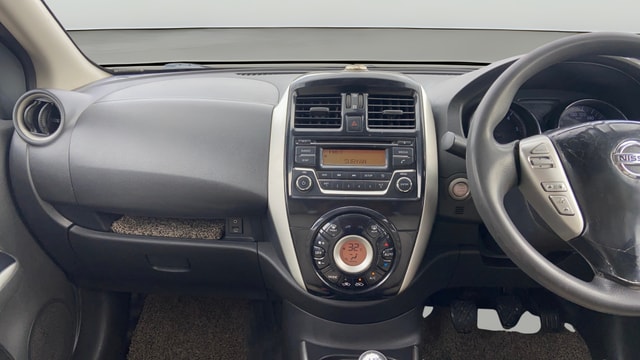 View Nissan Sunny Image 17 Used Nissan Sunny Image 17