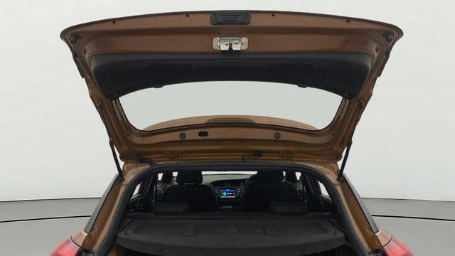 View Hyundai i20 Active Image 31 Used Hyundai i20 Active Image 31
