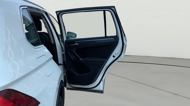 View Volkswagen Tiguan Image 6 Used Volkswagen Tiguan Image 6