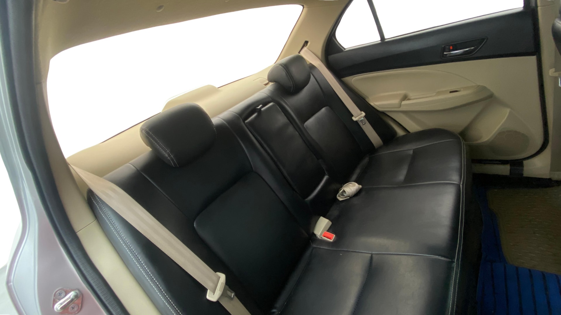 View 2020 Maruti Suzuki 1000 Base Variant Image 29 Used 2020 Maruti Suzuki 1000 Base Variant Image 29