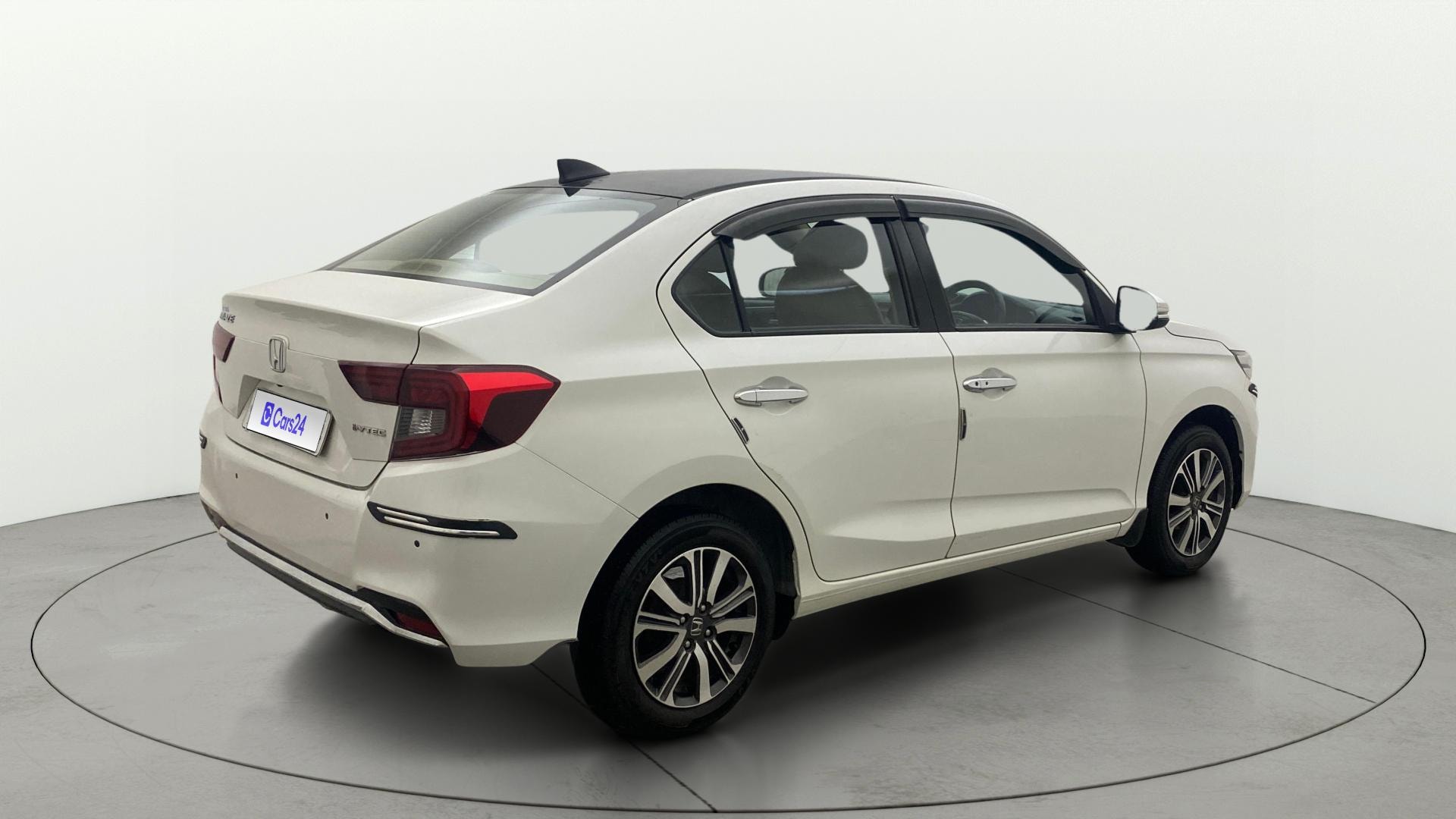 View 2023 Honda Amaze E MT Petrol BS IV Image 45 Used 2023 Honda Amaze E MT Petrol BS IV Image 45