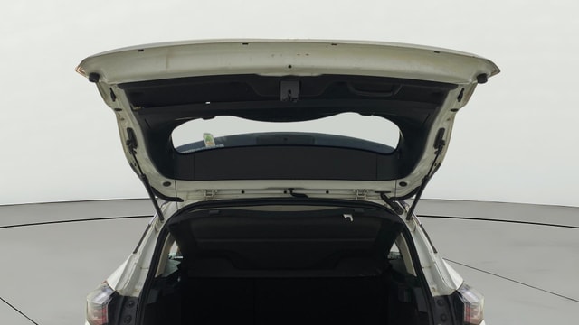 View Tata Harrier Image 16 Used Tata Harrier Image 16