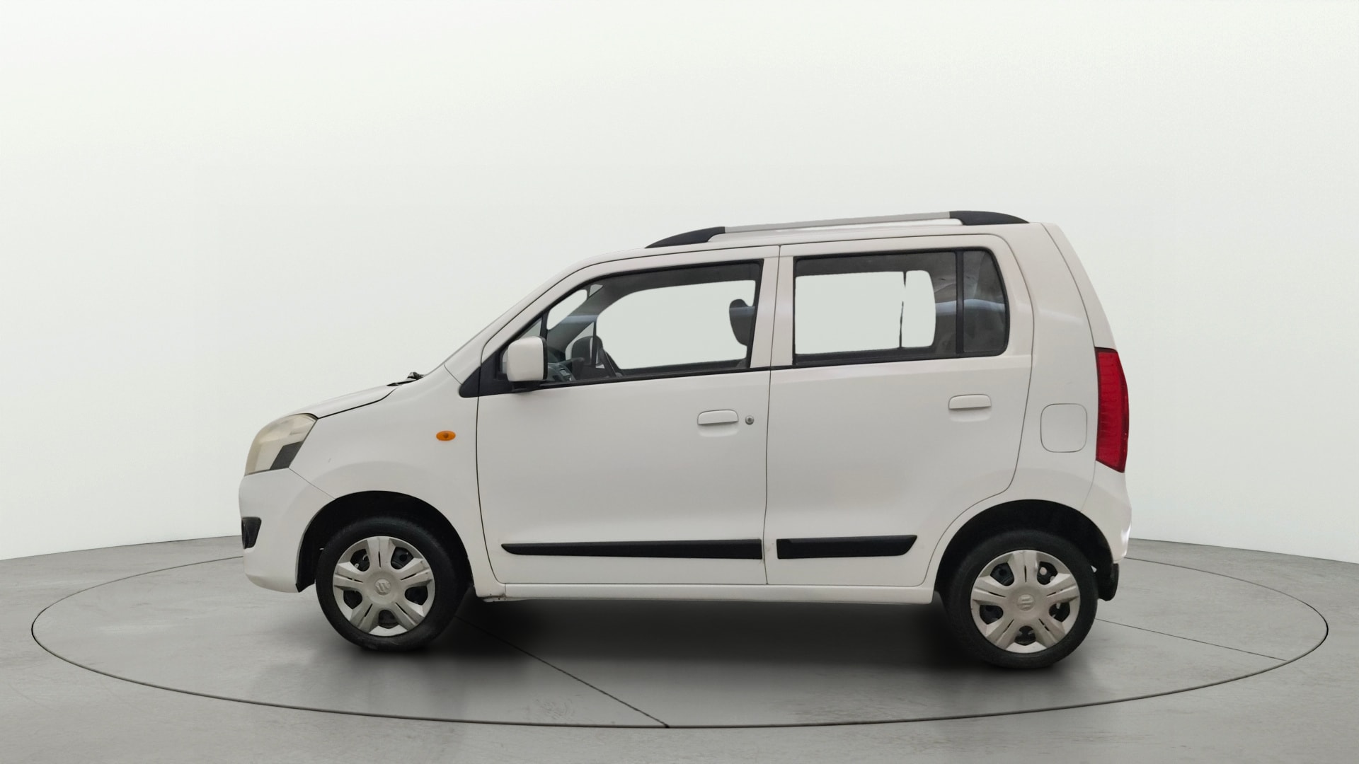 Used 2015 Maruti Suzuki 1000 Used 2015 Maruti Suzuki 1000