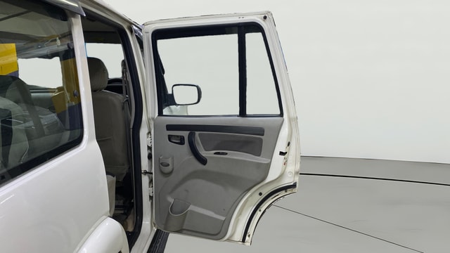 View Mahindra Scorpio Image 7 Used Mahindra Scorpio Image 7