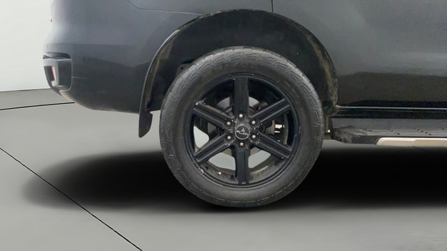 View Ford Endeavour Image 35 Used Ford Endeavour Image 35