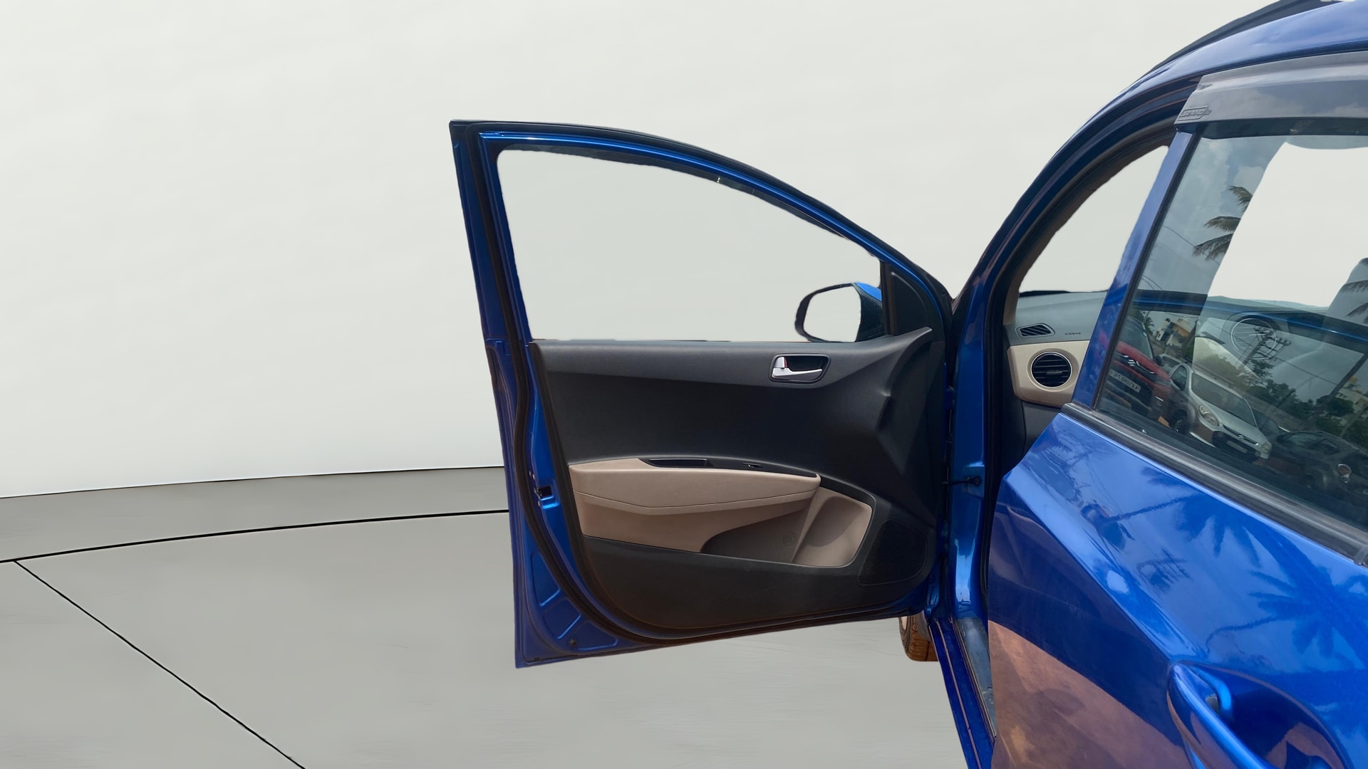 View 2019 Hyundai Grand i10 Sportz 1.2 Kappa Image 31 Used 2019 Hyundai Grand i10 Sportz 1.2 Kappa Image 31